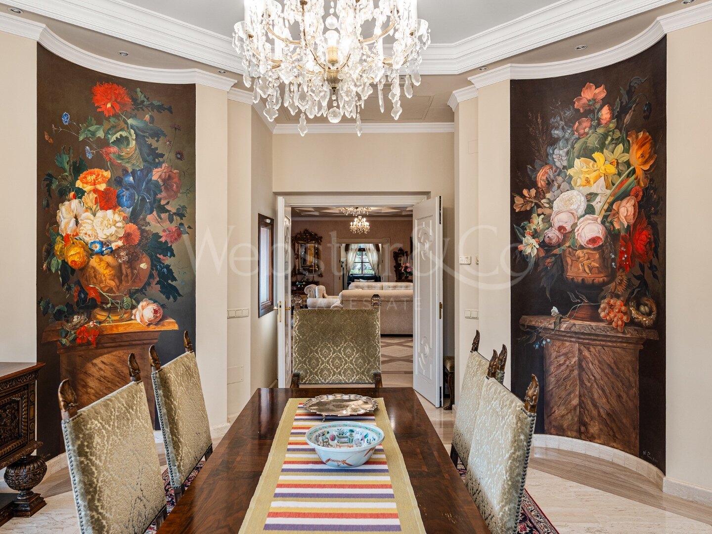 Aloha Palace - Opulent Villa in Nueva Andalucia