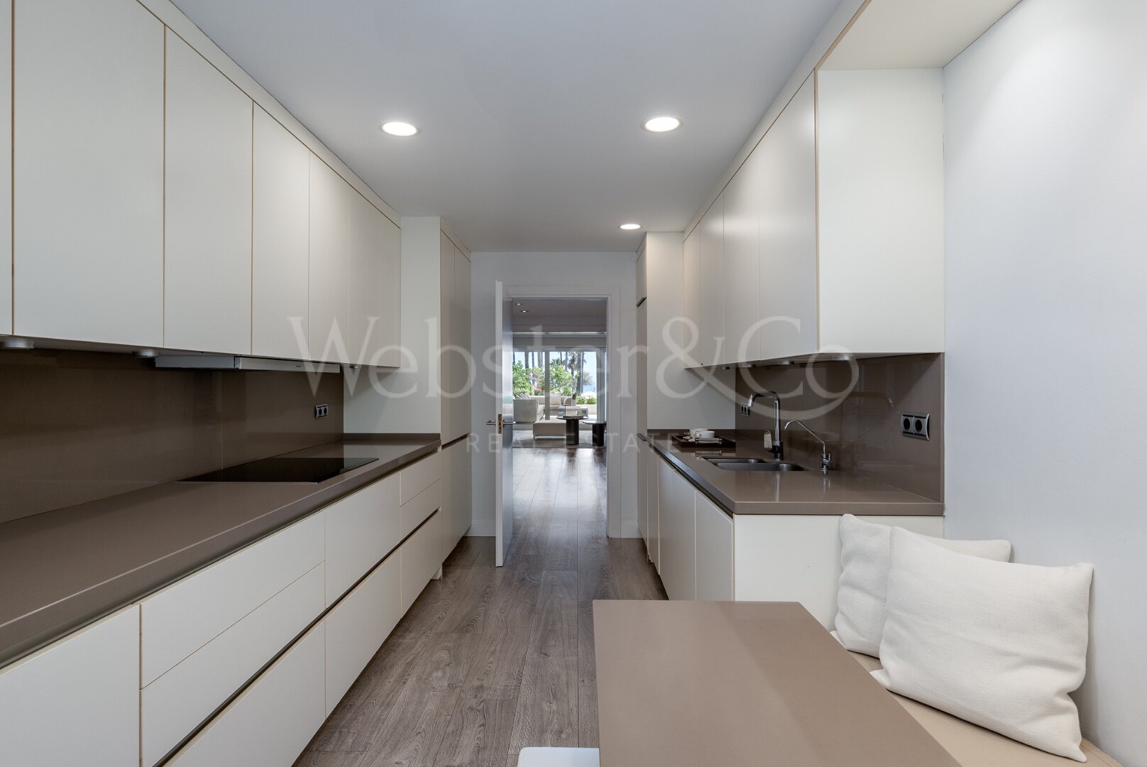 Apartment Granados - Beachfront Luxury, Puerto Banús
