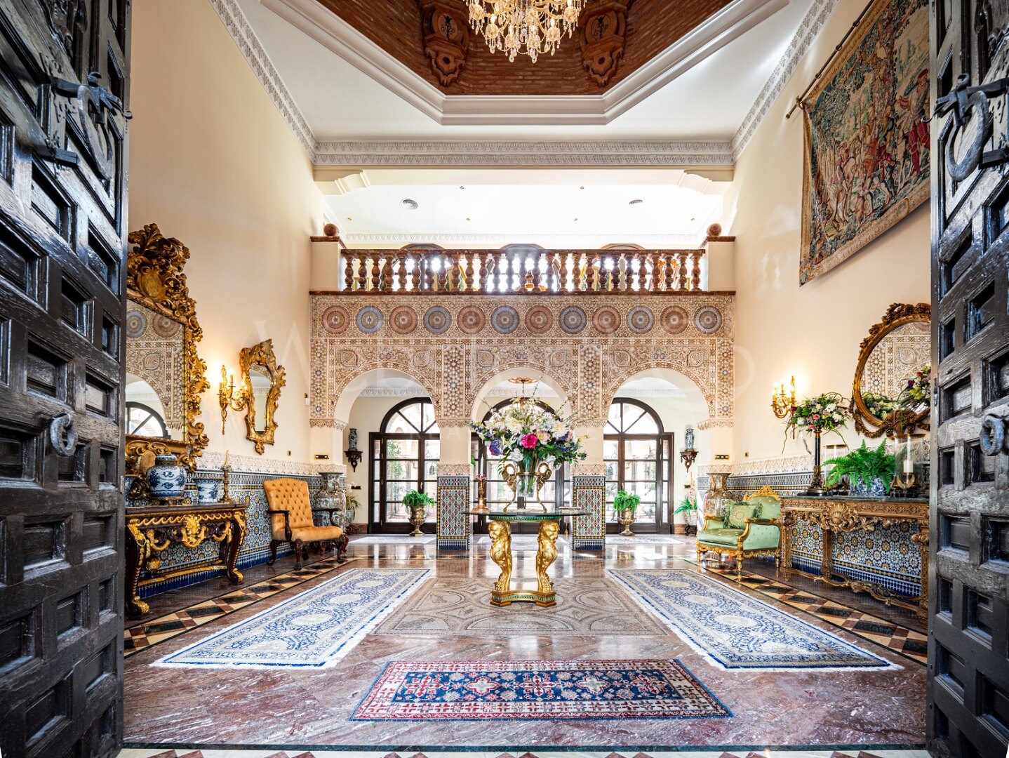 Casa Medusa - Luxurious Property in Sierra Blanca