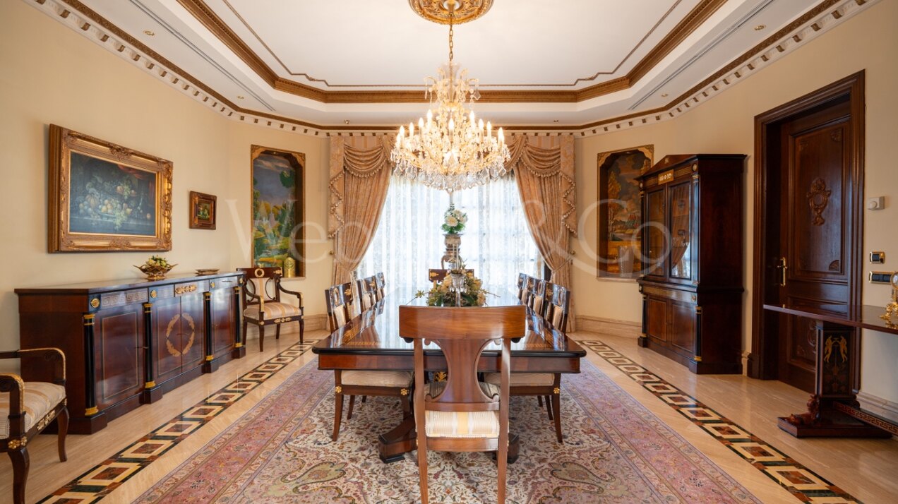 Casa Medusa - Luxurious Property in Sierra Blanca