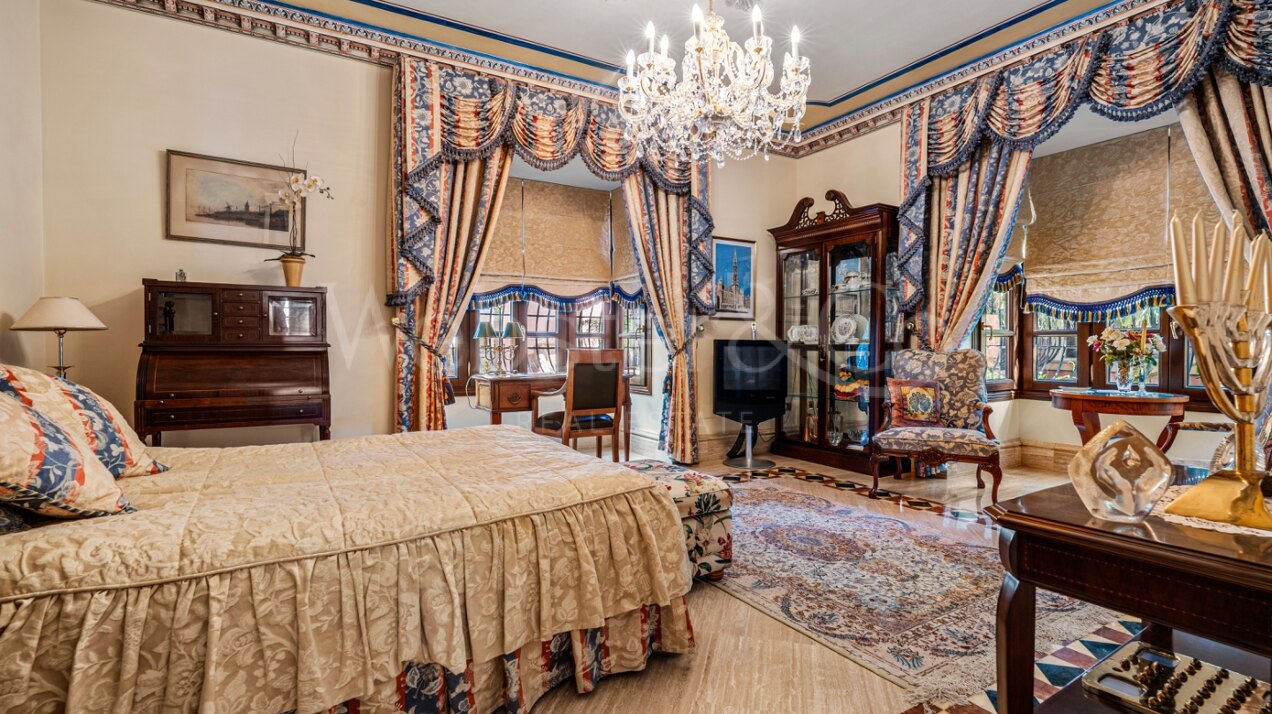 Casa Medusa - Luxurious Property in Sierra Blanca