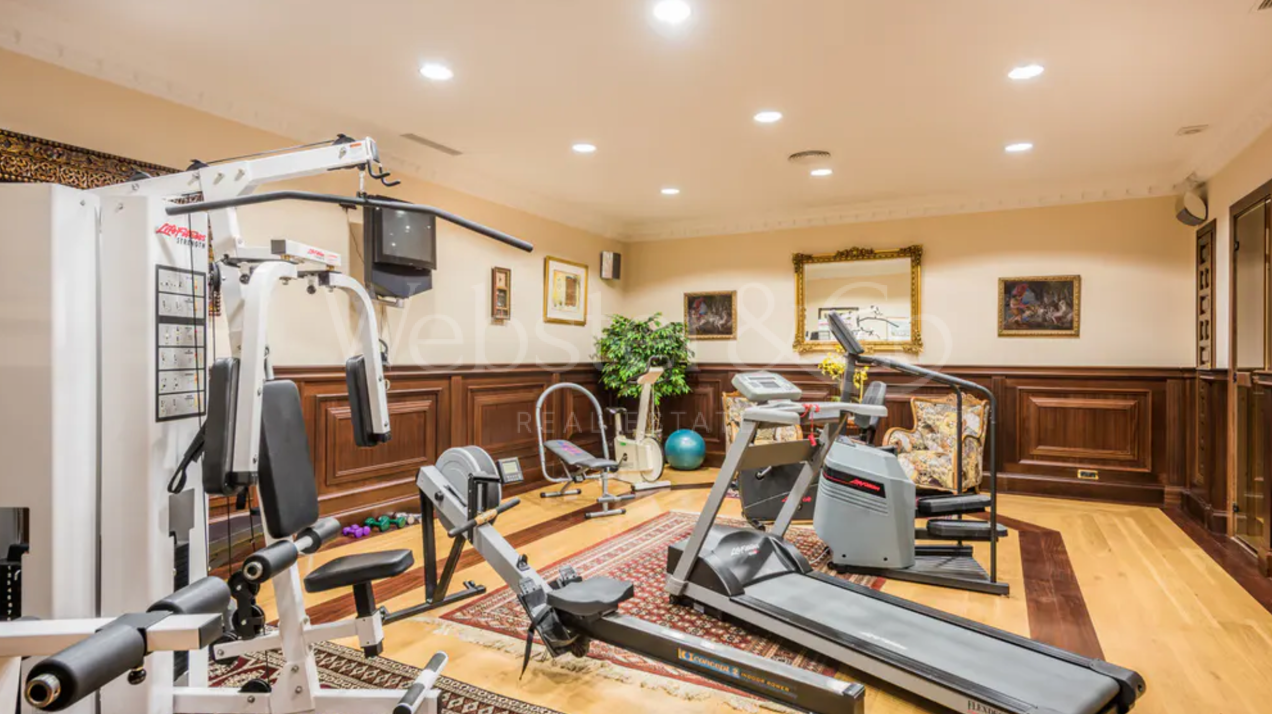 Casa Medusa - Luxurious Property in Sierra Blanca