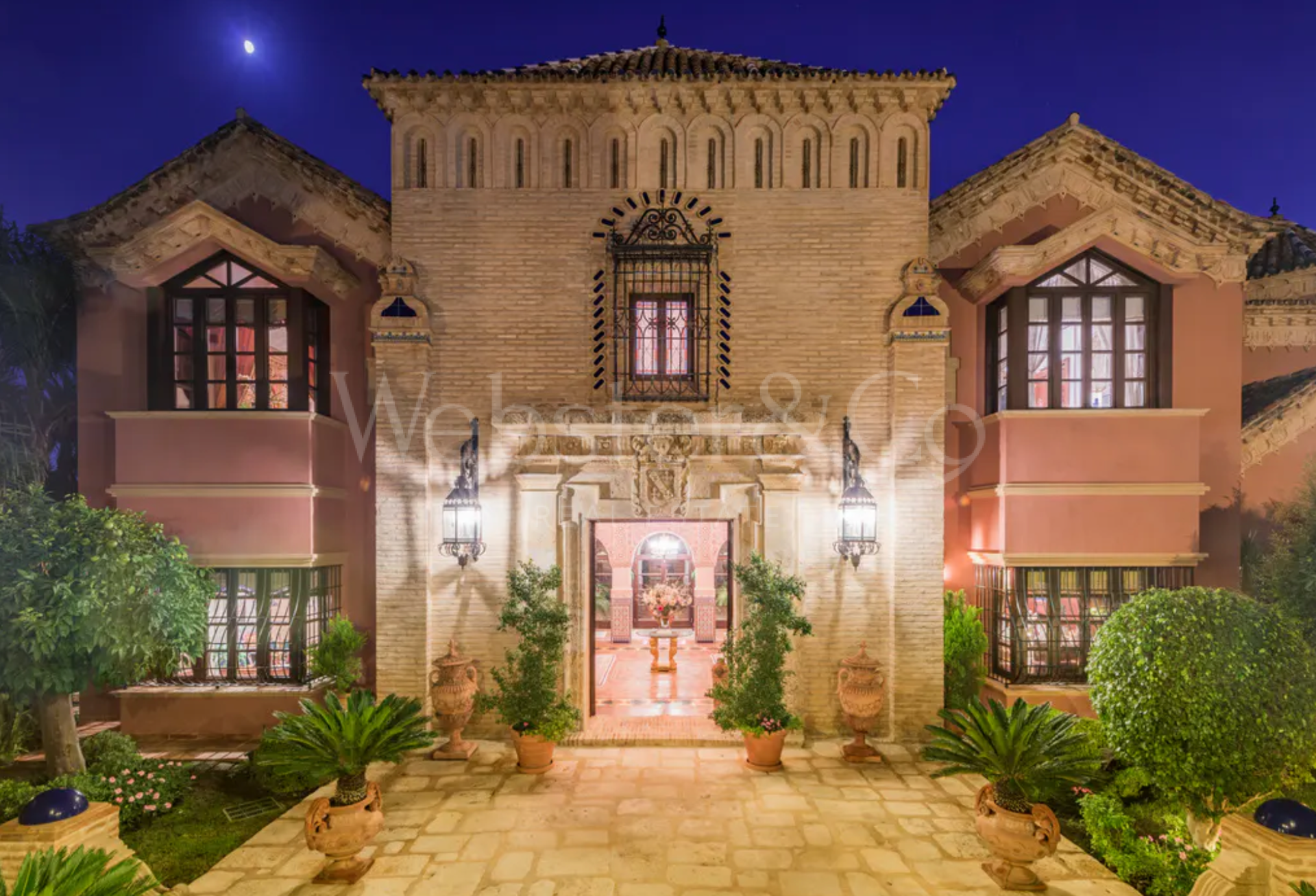 Casa Medusa - Luxurious Property in Sierra Blanca