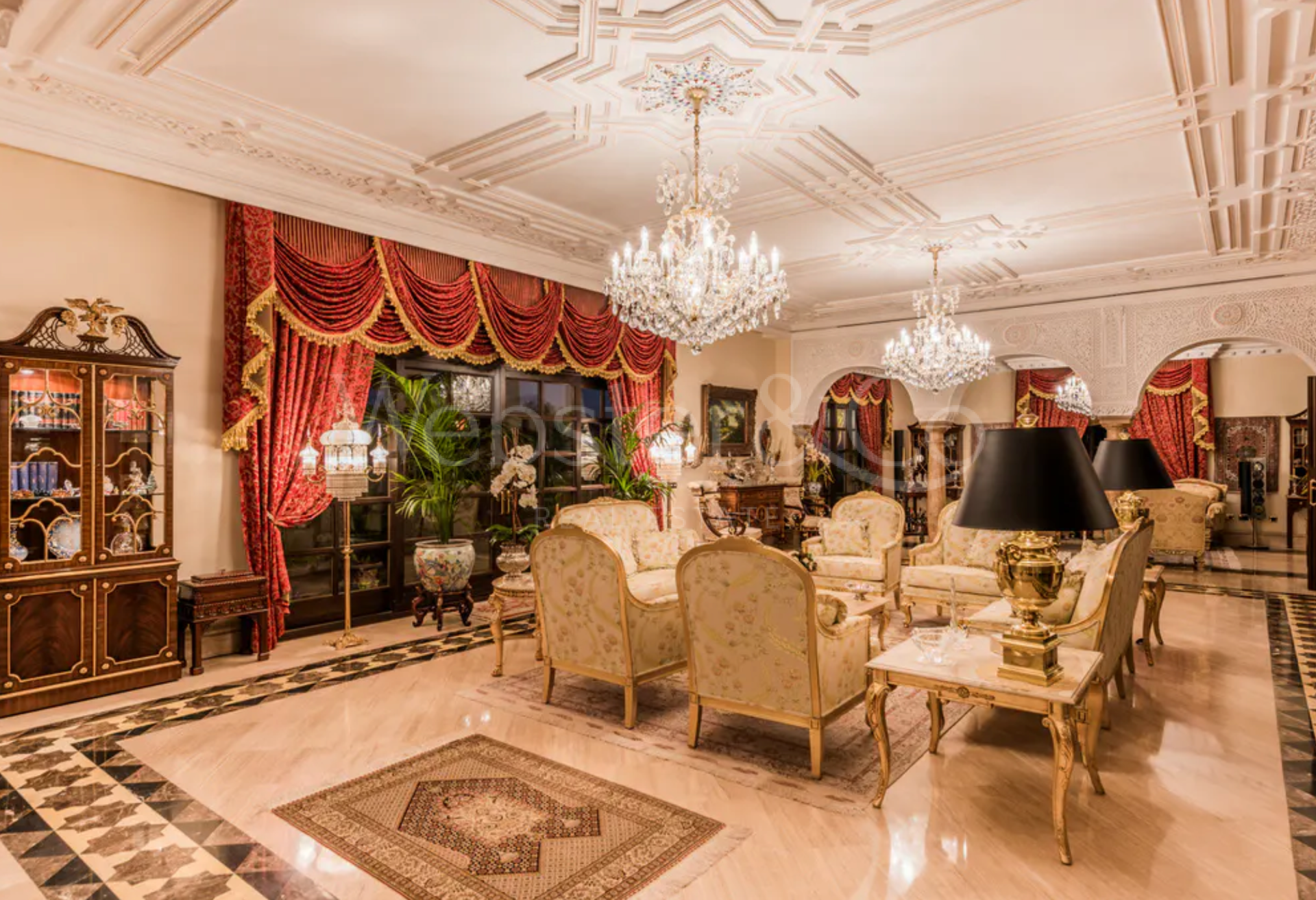 Casa Medusa - Luxurious Property in Sierra Blanca