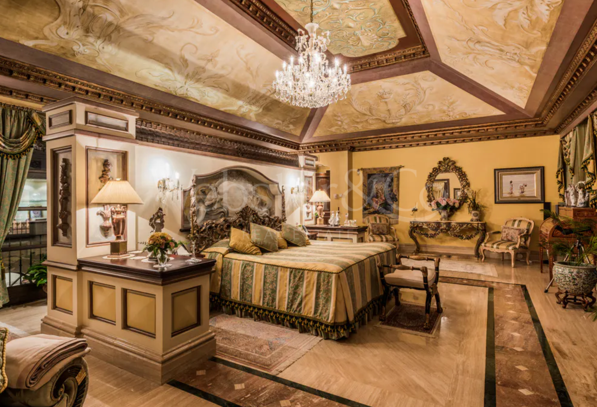 Casa Medusa - Luxurious Property in Sierra Blanca