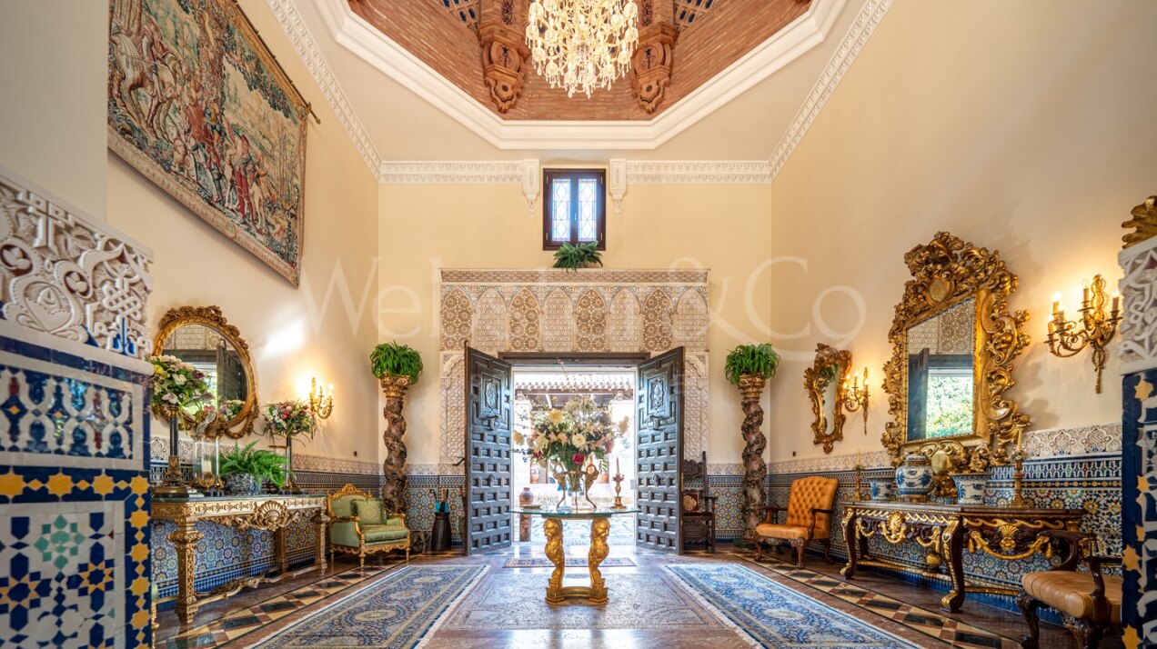 Casa Medusa - Luxurious Property in Sierra Blanca