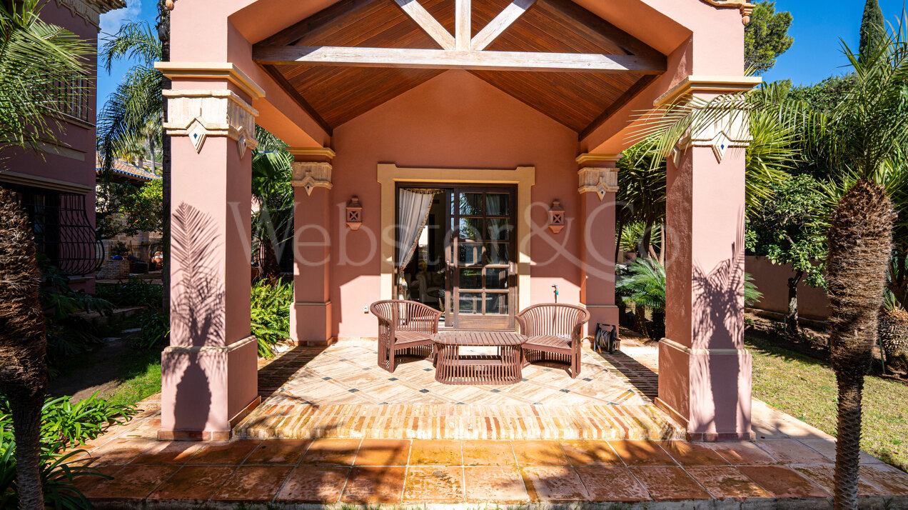 Casa Medusa - Luxurious Property in Sierra Blanca