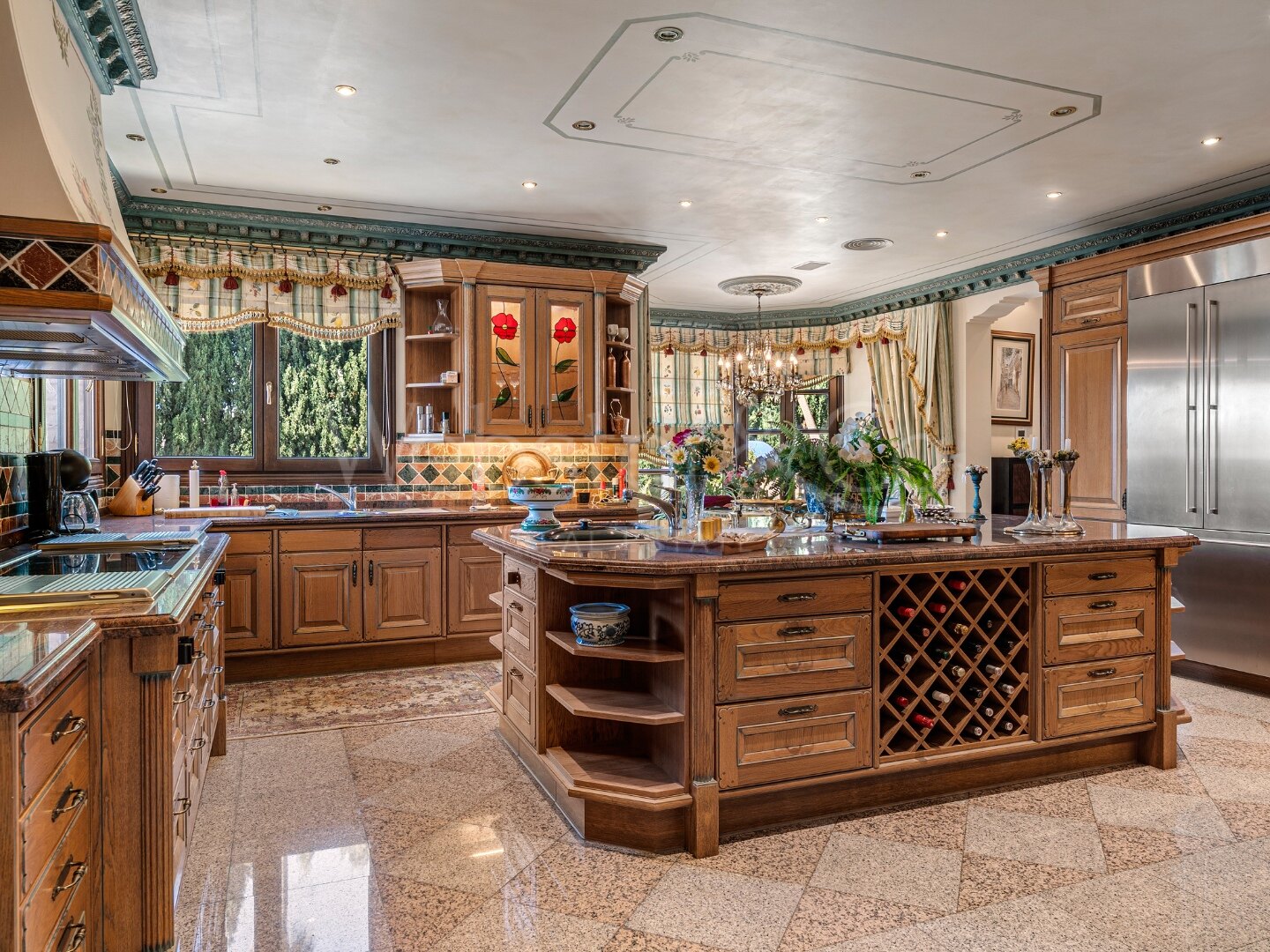 Casa Medusa - Luxurious Property in Sierra Blanca
