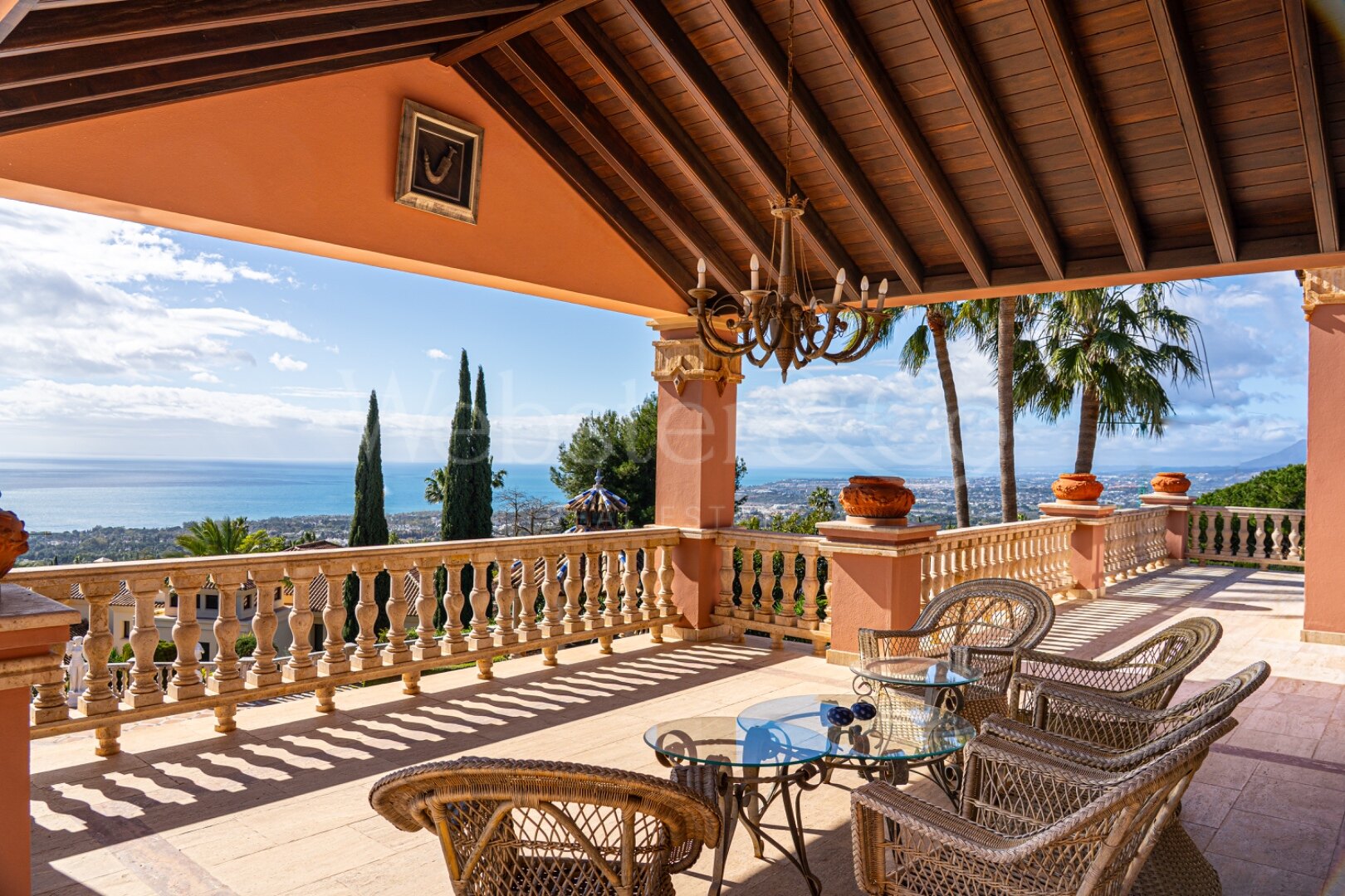 Casa Medusa - Luxurious Property in Sierra Blanca