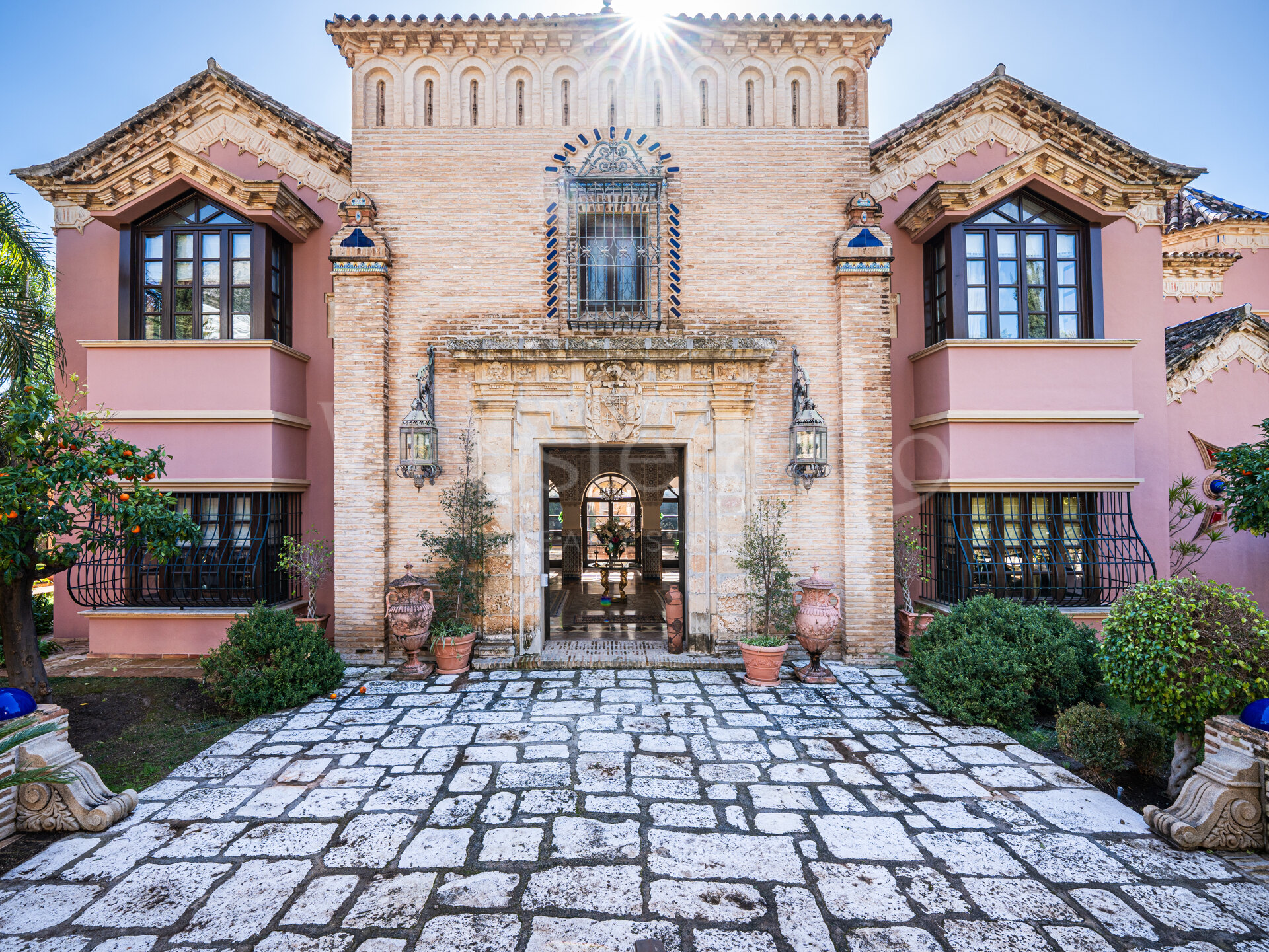 Casa Medusa - Luxurious Property in Sierra Blanca