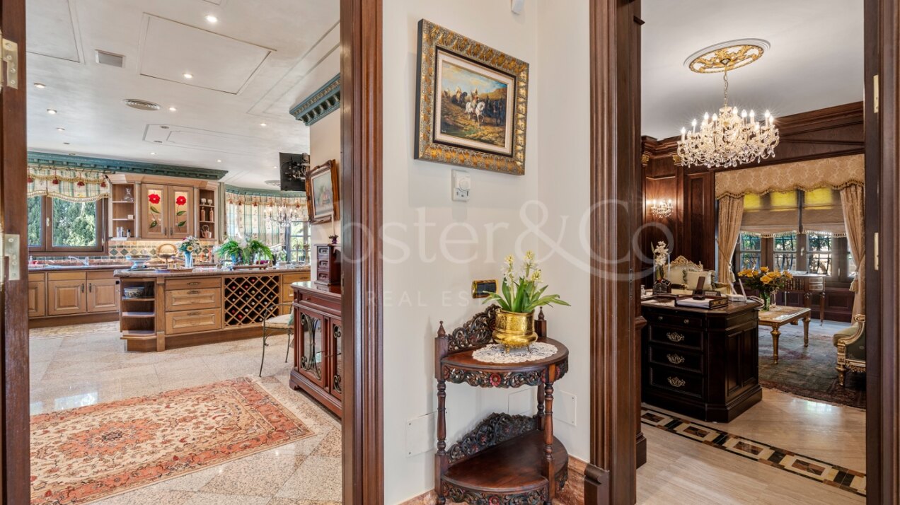 Casa Medusa - Luxurious Property in Sierra Blanca