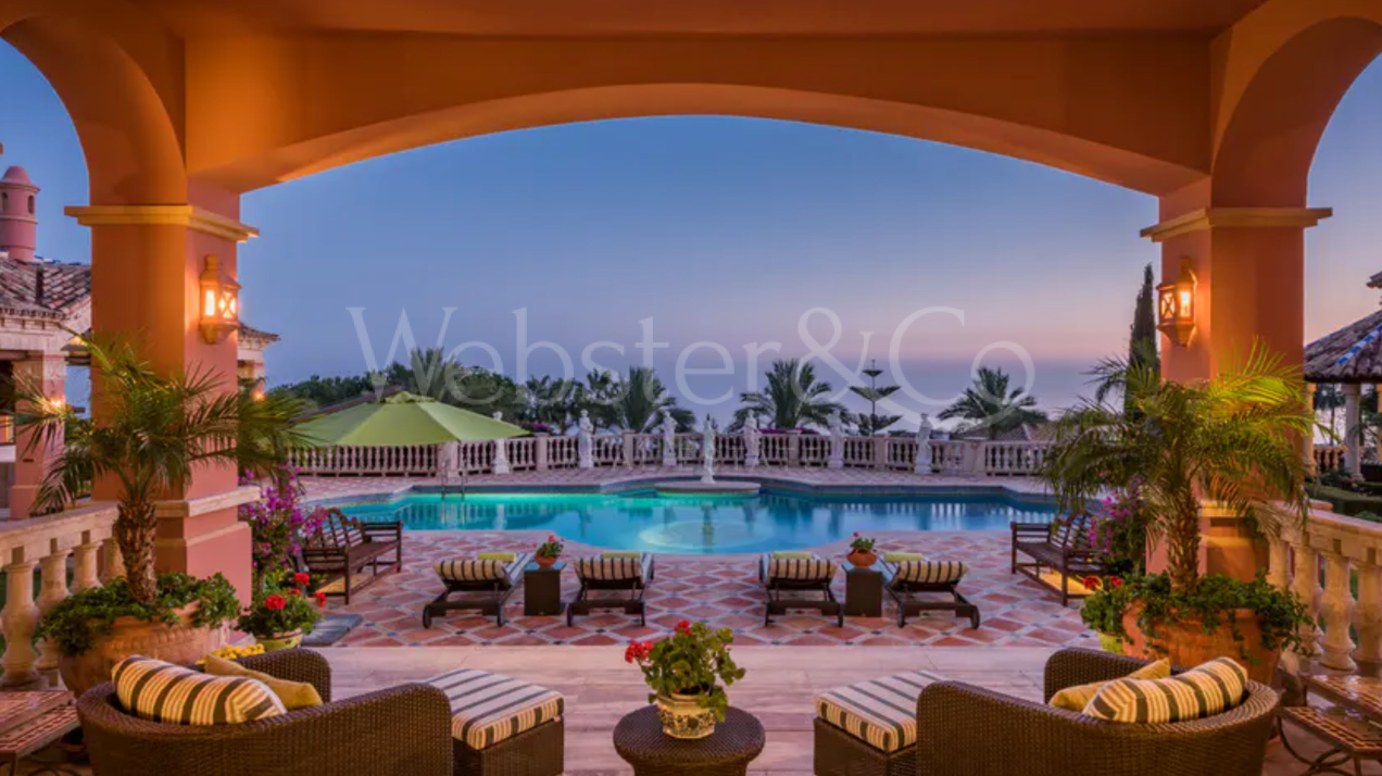 Casa Medusa - Luxurious Property in Sierra Blanca