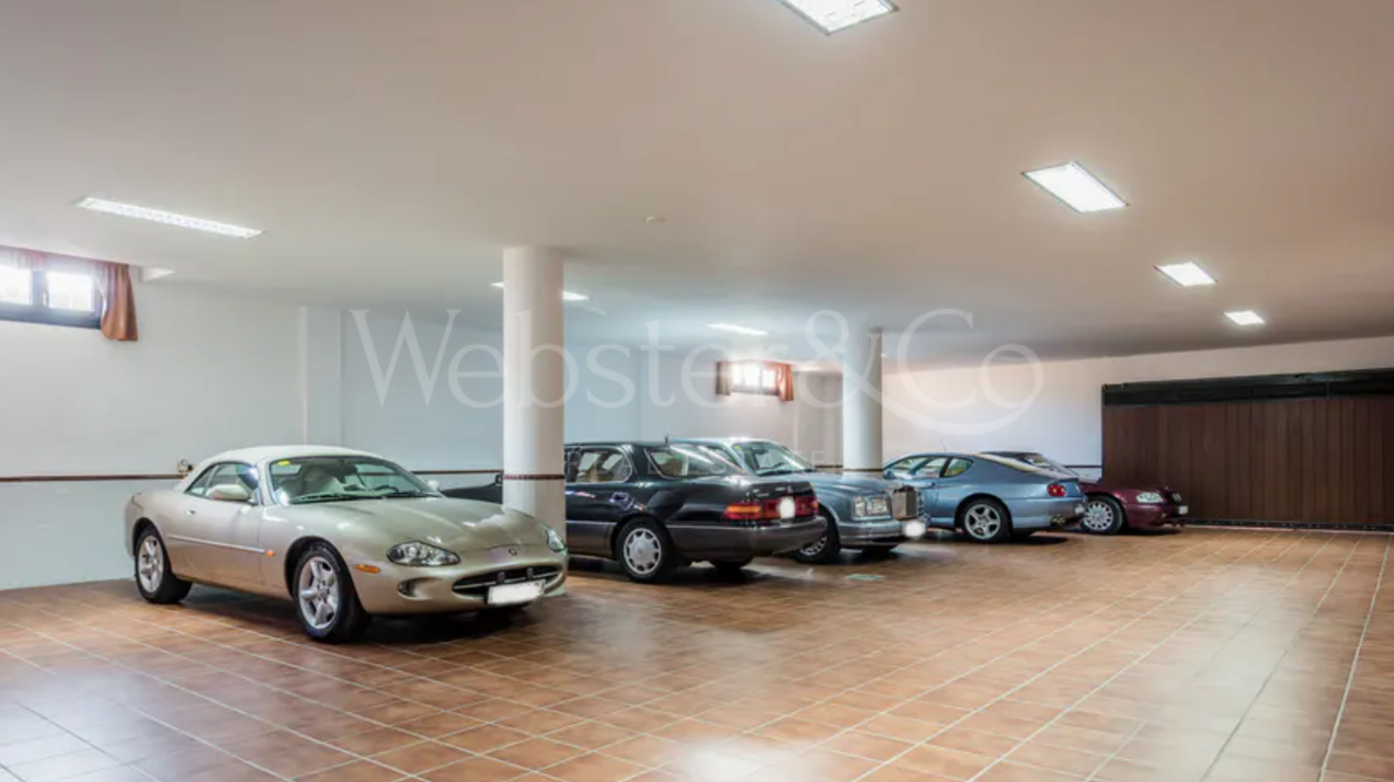 Casa Medusa - Luxurious Property in Sierra Blanca