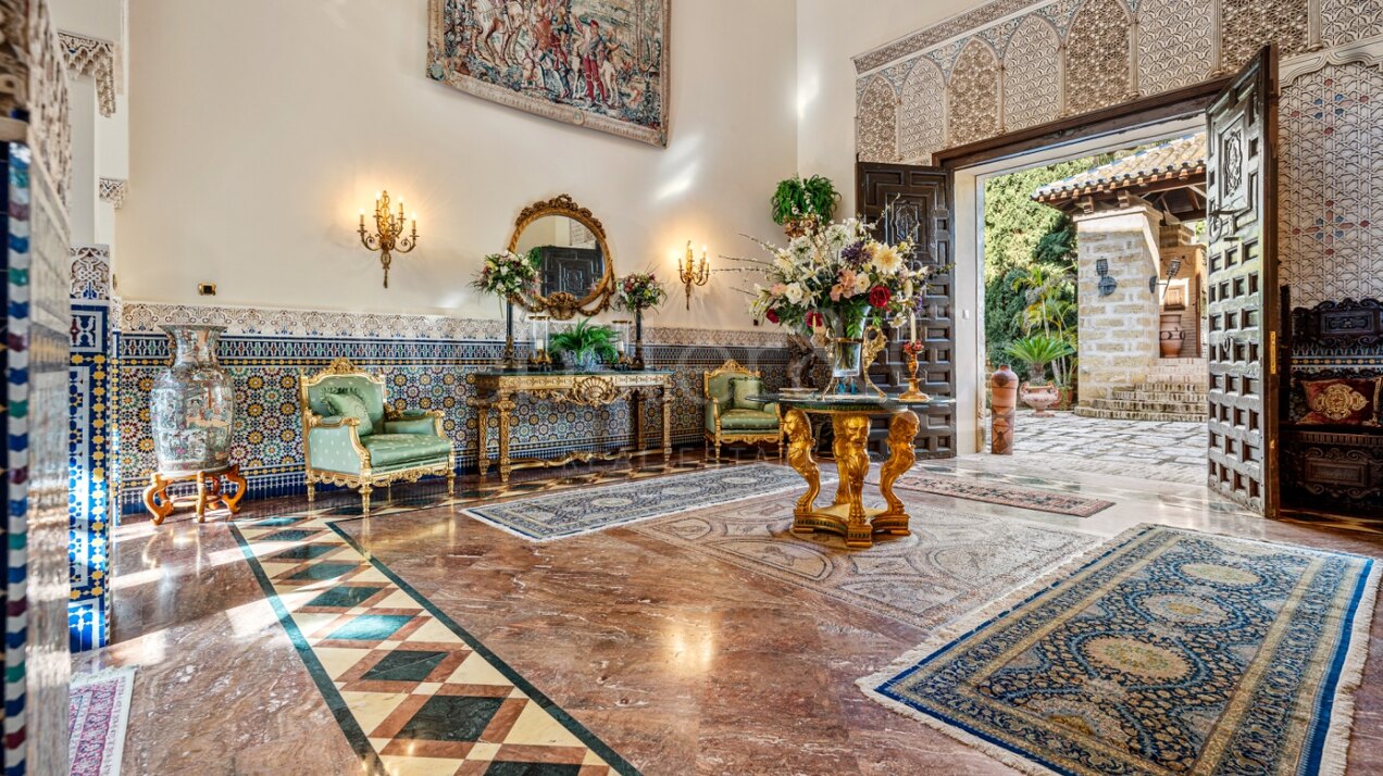 Casa Medusa - Luxurious Property in Sierra Blanca