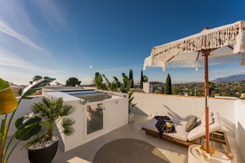 Property Highlights:- Gated community- Southwest facing- Fully refurbished- Four bedrooms- Three bathrooms- Underfloor heating- Open views- Private setting- Near golf