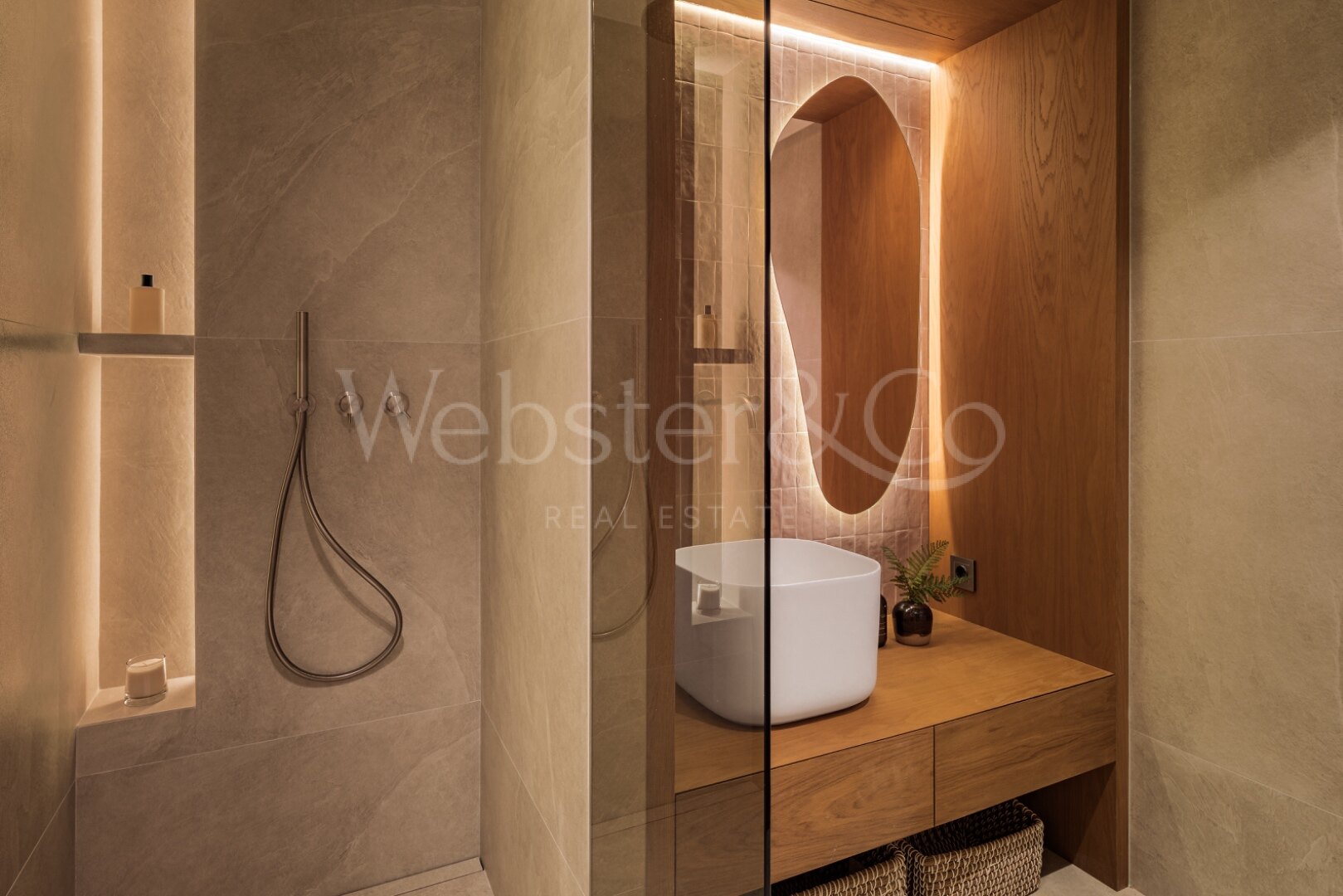 Casa Tulu - Refurbished Home in Altos de Aloha