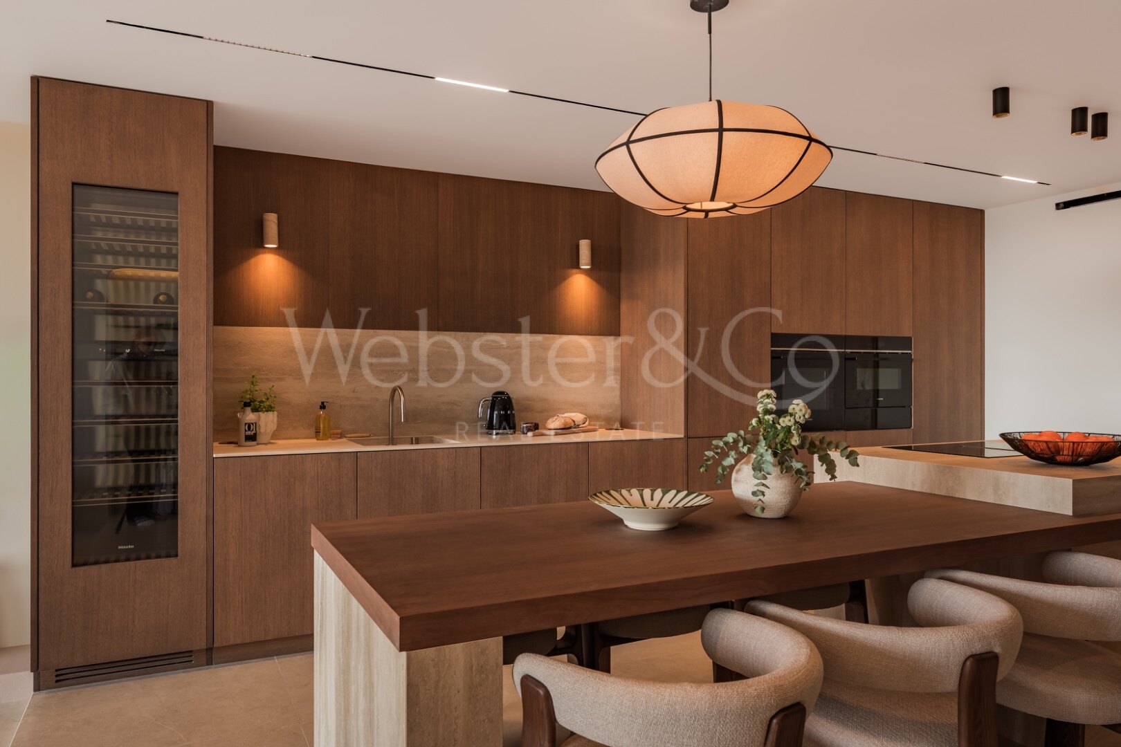 Casa Suma - Renovated Luxury in Altos de Aloha