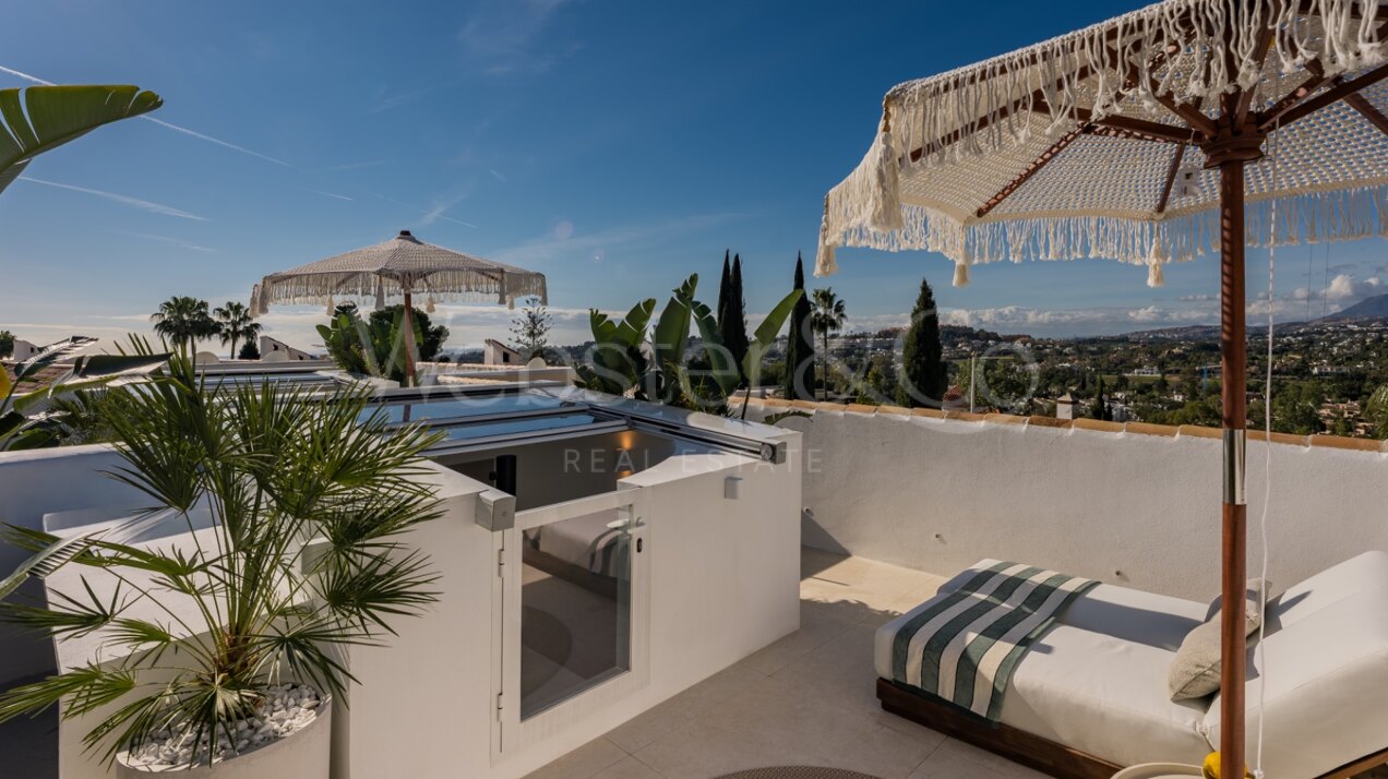 Casa Suma - Renovated Luxury in Altos de Aloha