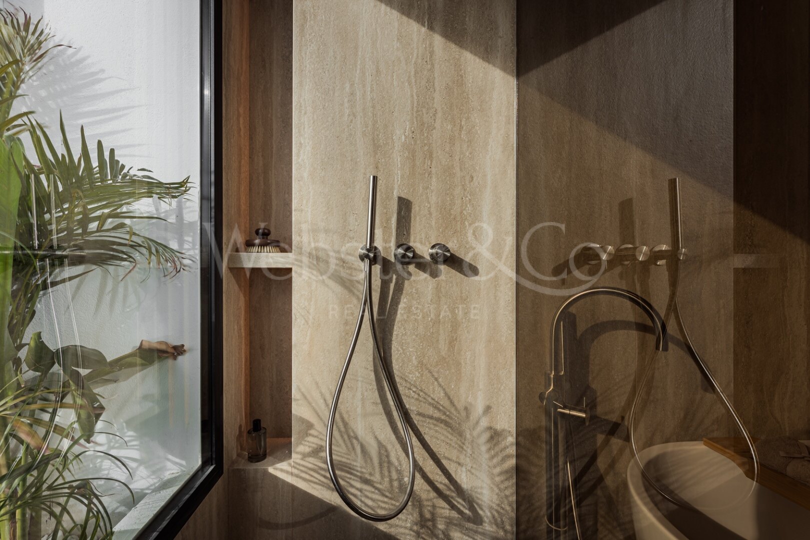 Casa Suma - Renovated Luxury in Altos de Aloha