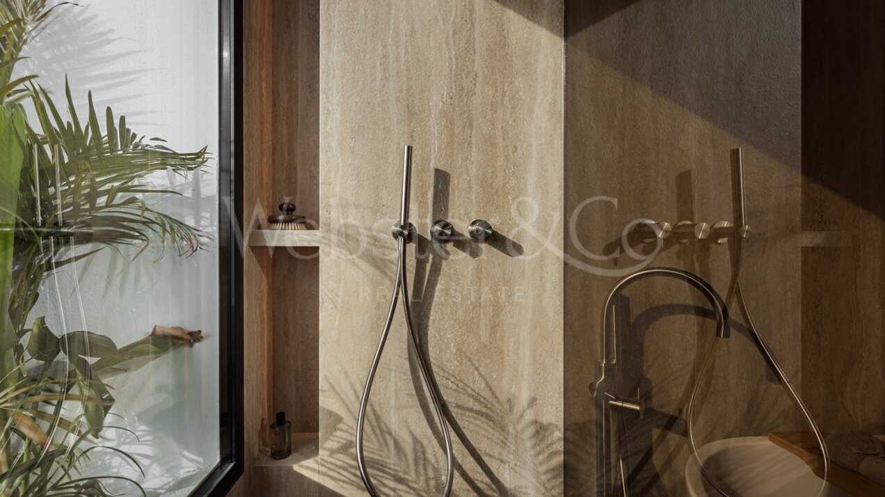 Casa Suma - Renovated Luxury in Altos de Aloha