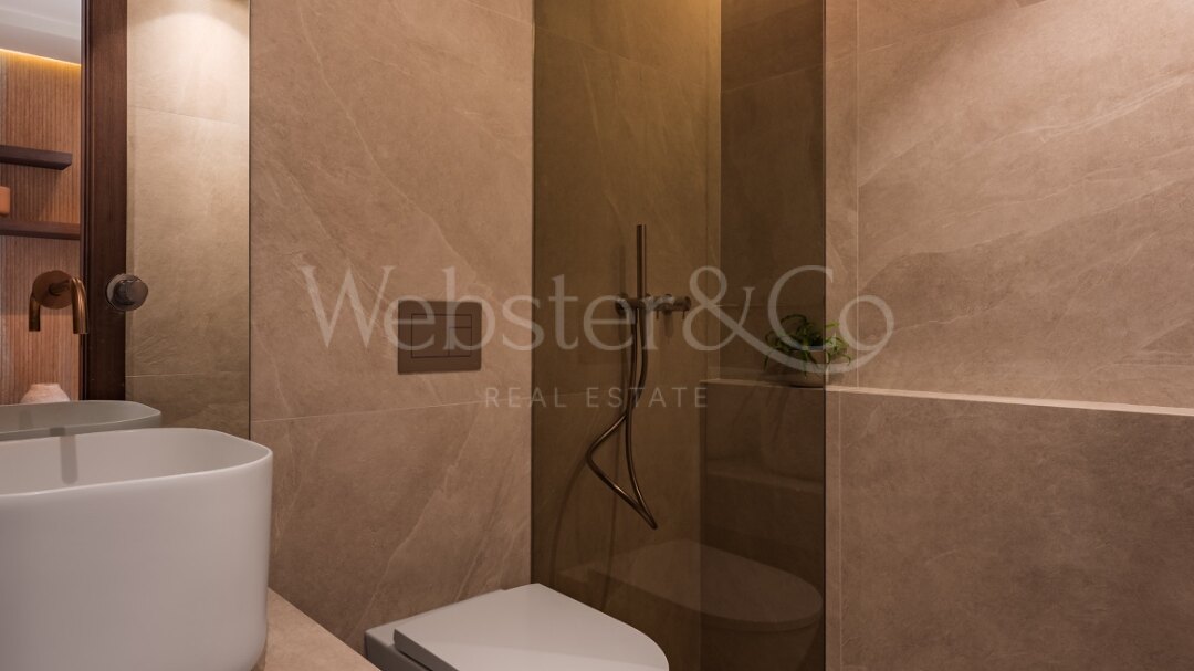 Casa Suma - Renovated Luxury in Altos de Aloha