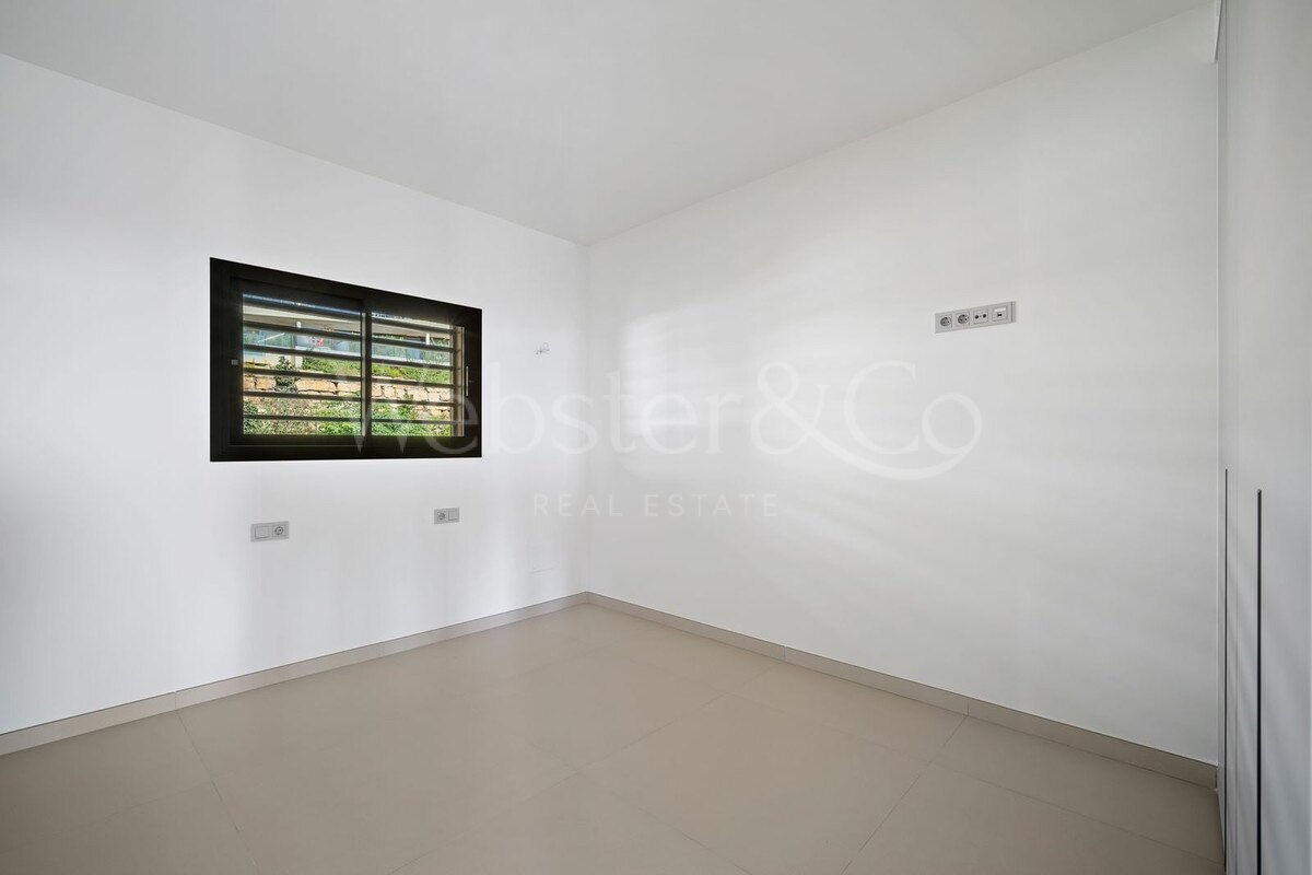 Apartment Valley - New Flat in El Higueron