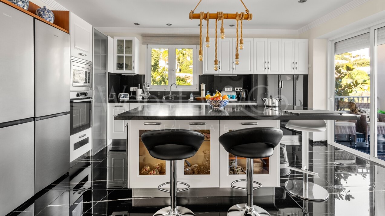 Villa Sierra - Family Home in the Hills of Mijas