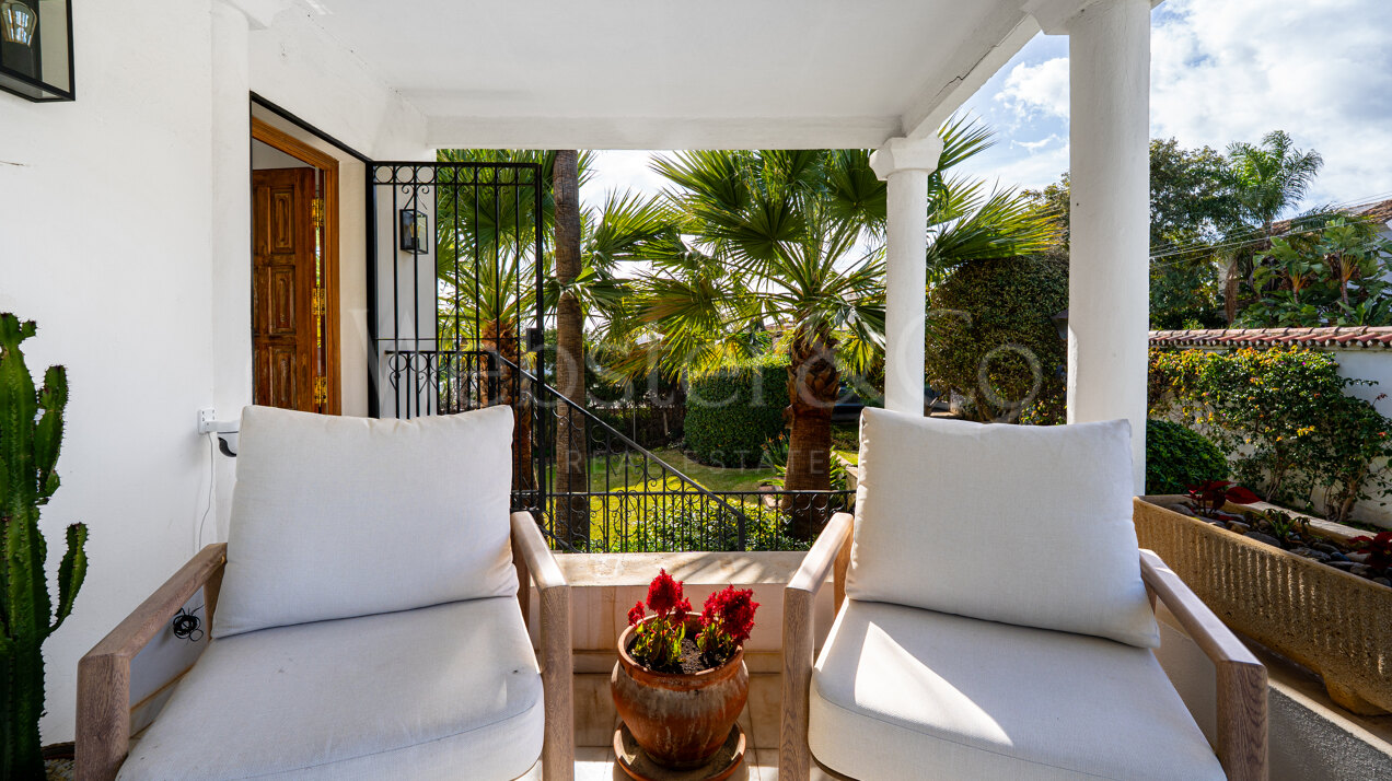 Villa Lucia - Light Filled Home, Nueva Andalucía