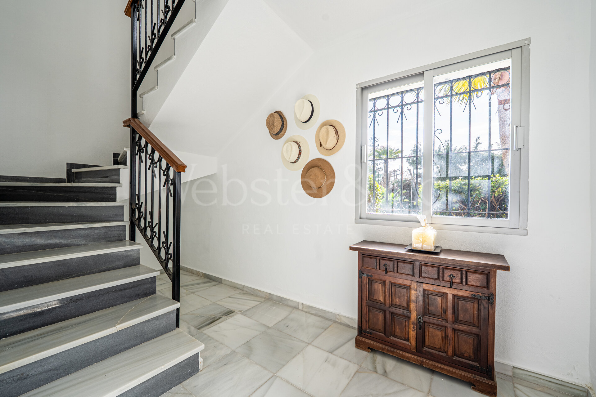 Villa Lucia - Light Filled Home, Nueva Andalucía