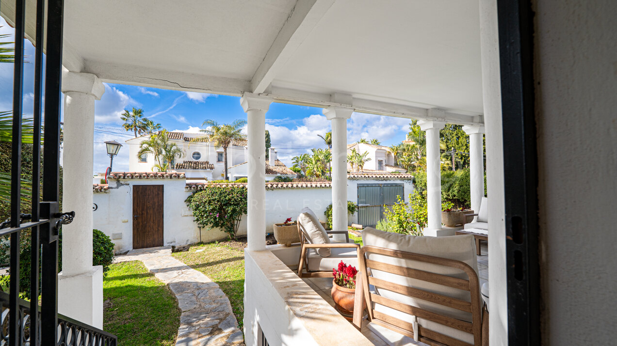 Villa Lucia - Light Filled Home, Nueva Andalucía