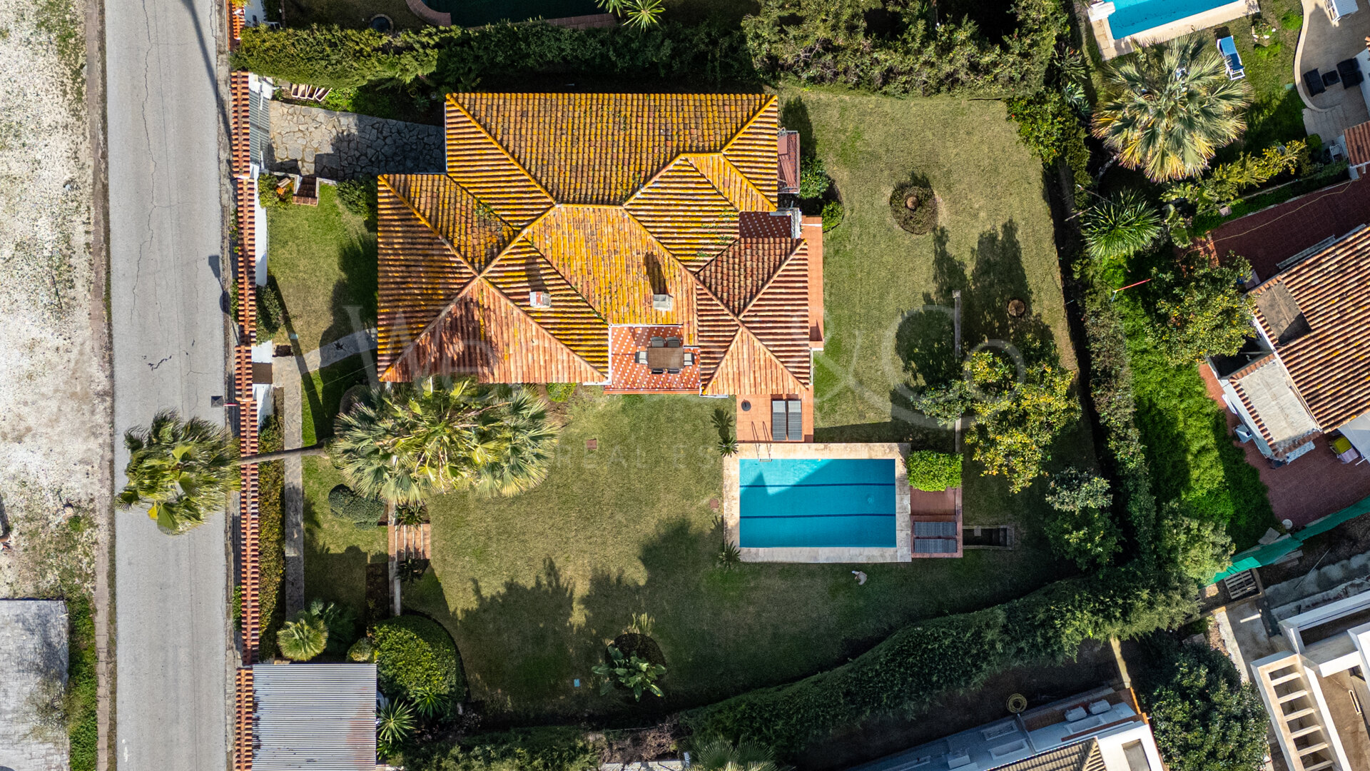 Villa Lucia - Light Filled Home, Nueva Andalucía