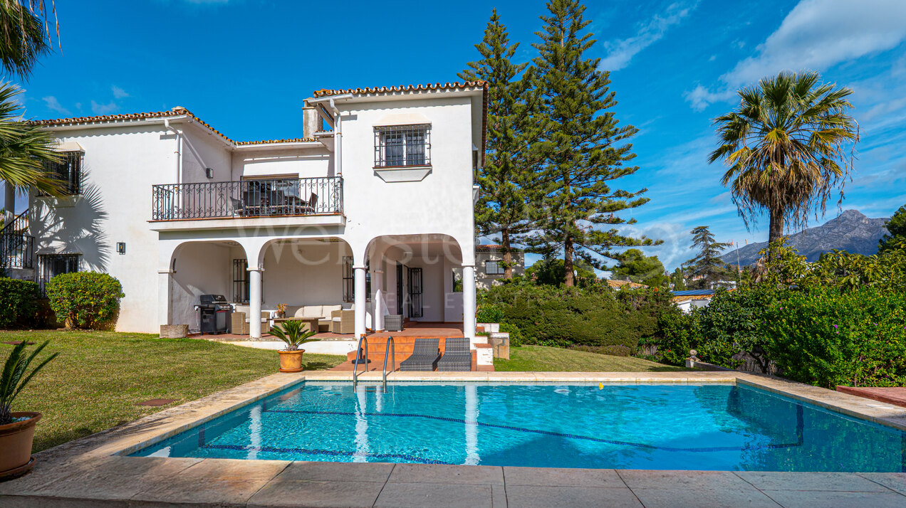 Villa Lucia - Light Filled Home, Nueva Andalucía