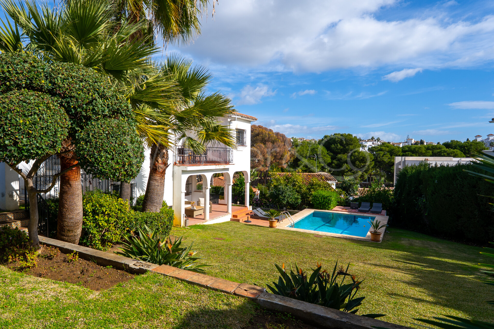 Villa Lucia - Light Filled Home, Nueva Andalucía