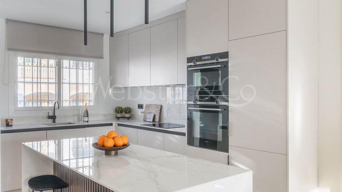 Townhouse Waterfall - Scenic Views in Aloha Pueblo