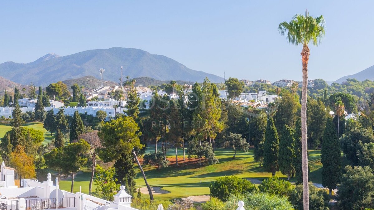 Townhouse Waterfall - Scenic Views in Aloha Pueblo