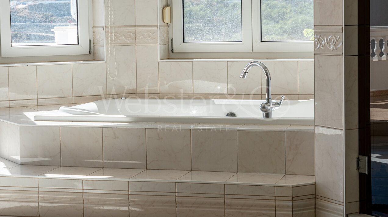 Casa Felix - Beautiful Family Home, Estepona