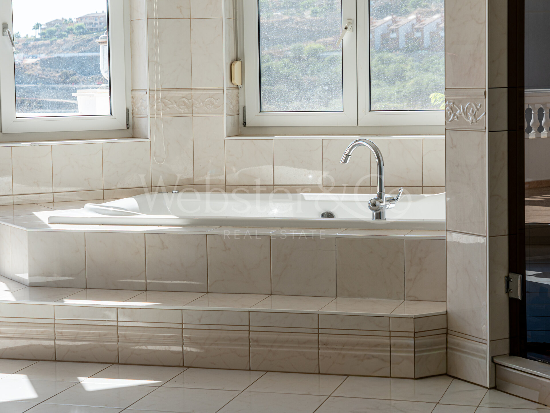 Casa Felix - Beautiful Family Home, Estepona