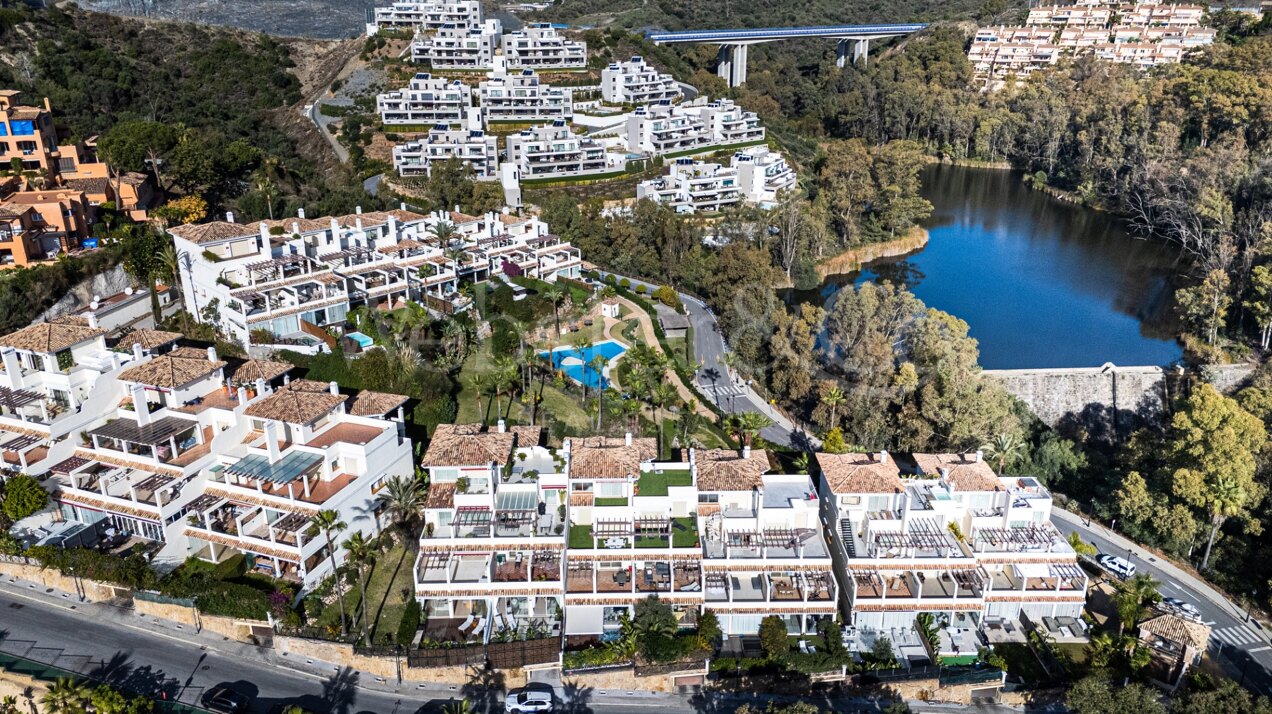 Apartment Gales II - Luxury Flat in Nueva Andalucia