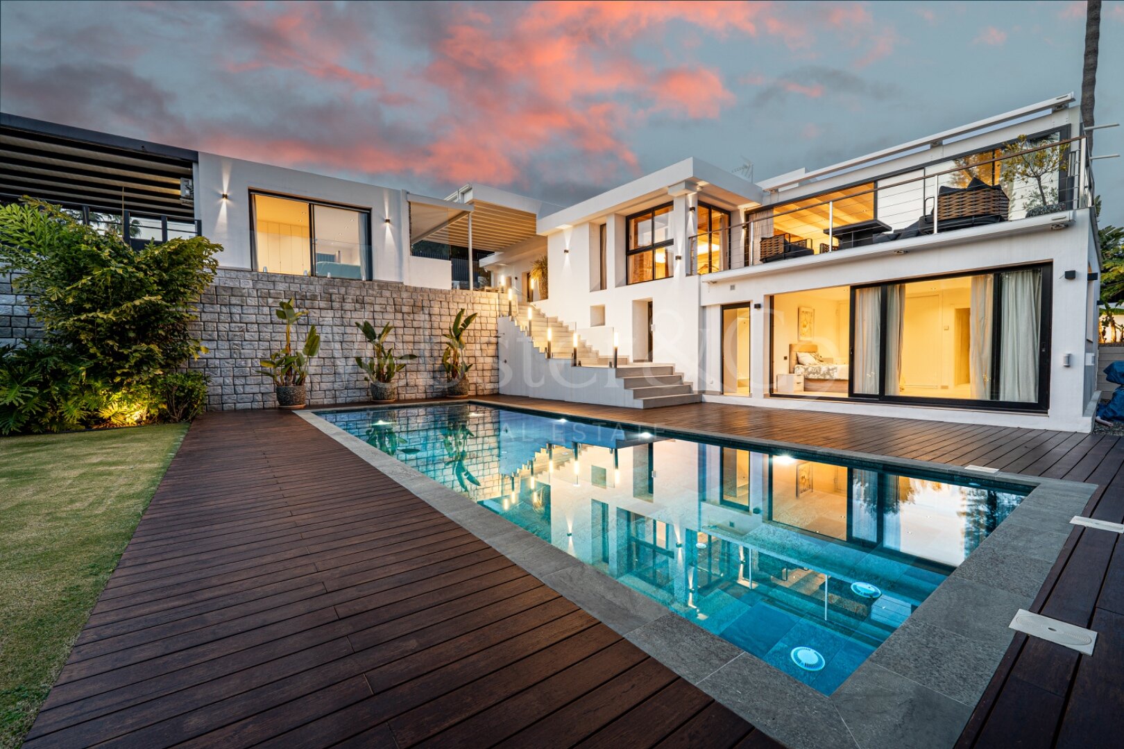 Villa Elara - Luxury Home in El Rosario, Marbella