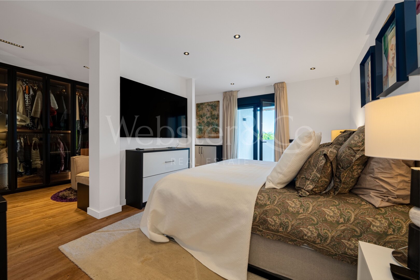 Villa Elara - Luxury Home in El Rosario, Marbella