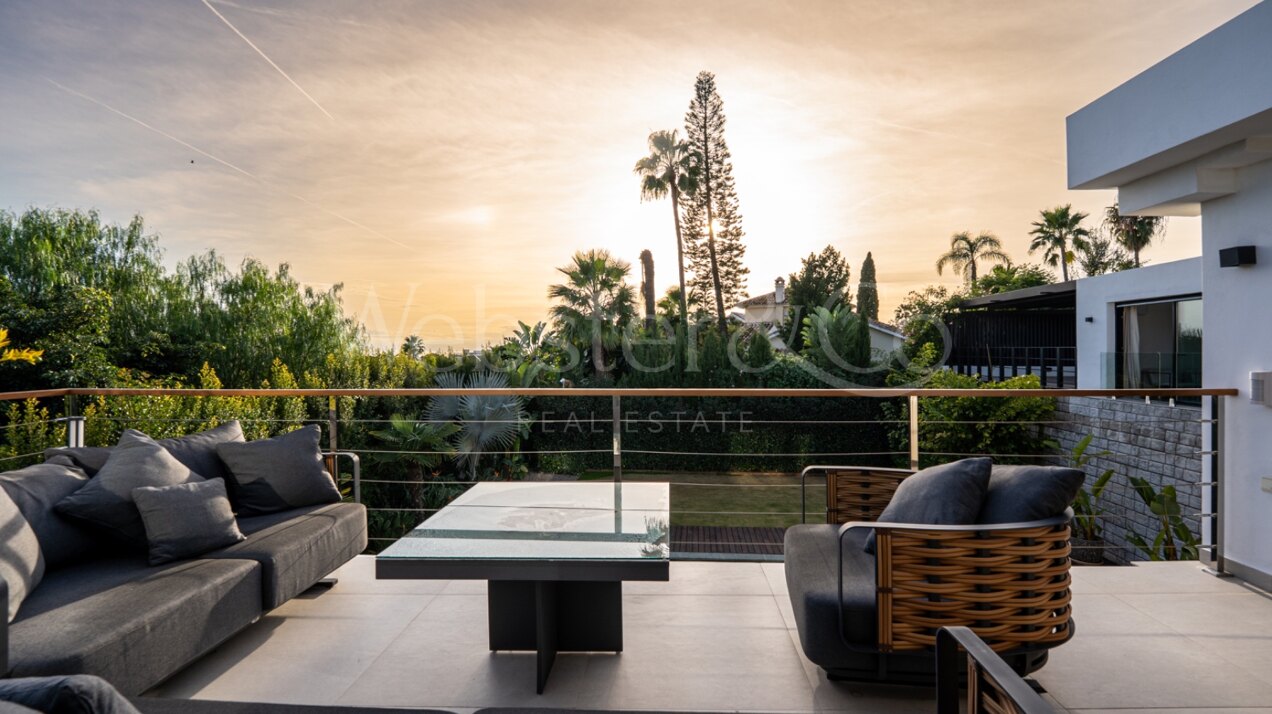 Villa Elara – Hogar de Lujo en El Rosario, Marbella