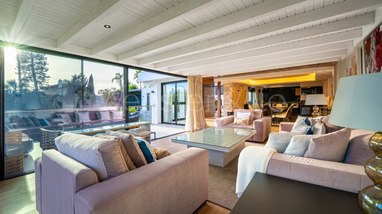 Villa Elara – Hogar de Lujo en El Rosario, Marbella