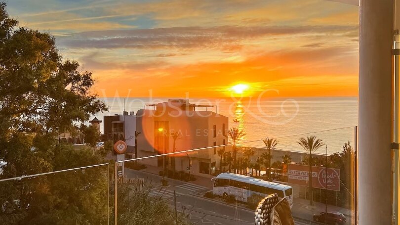 Apartment Las Olas - Beachside Comfort in Fuengirola