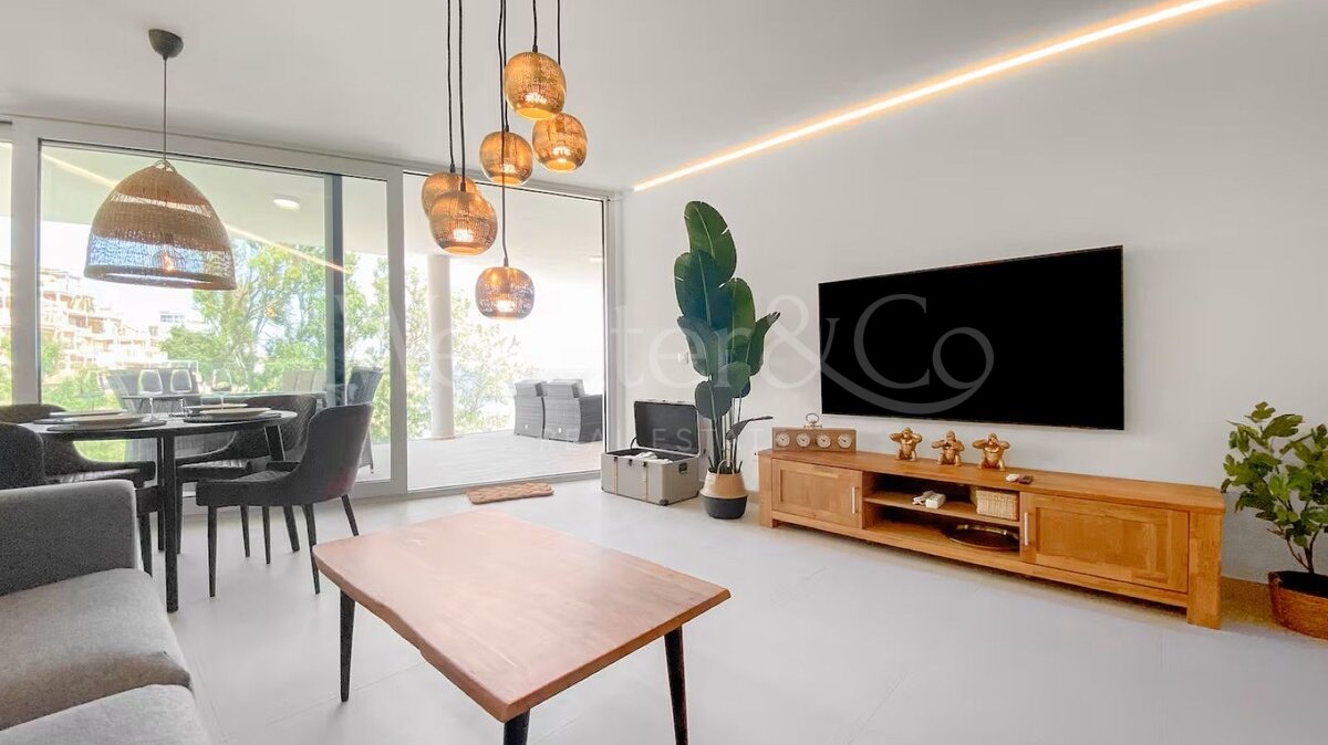 Apartment Las Olas - Beachside Comfort in Fuengirola