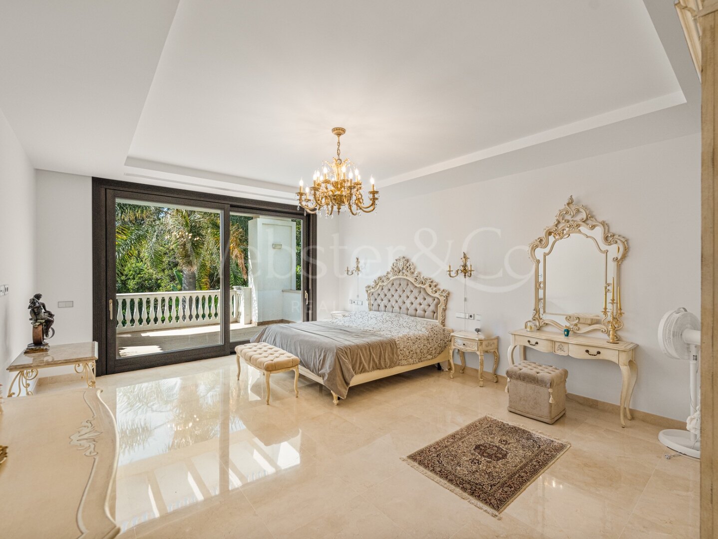 Maison Belle Mer - Timeless Beachside Home, Casasola
