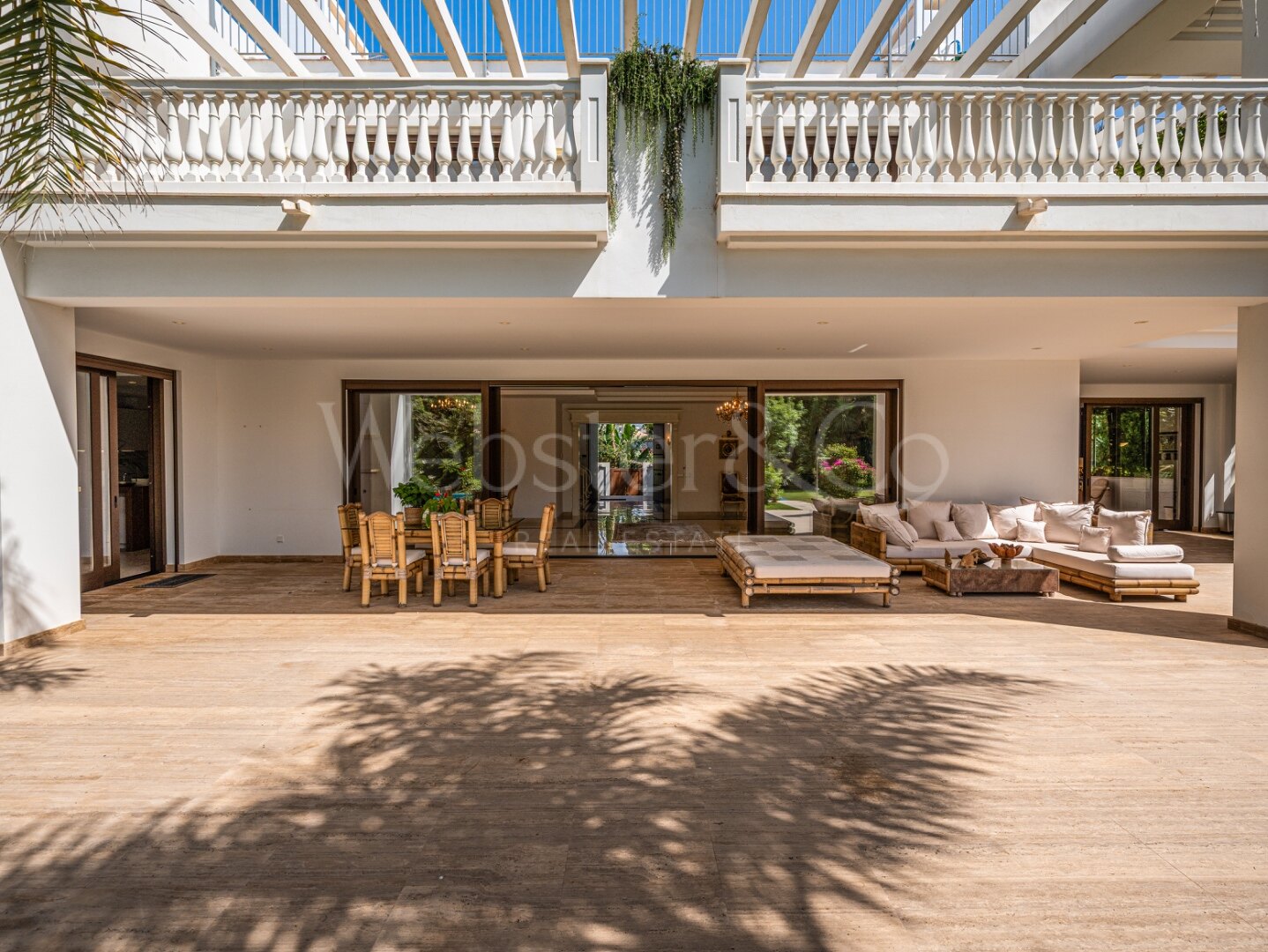 Maison Belle Mer - Timeless Beachside Home, Casasola