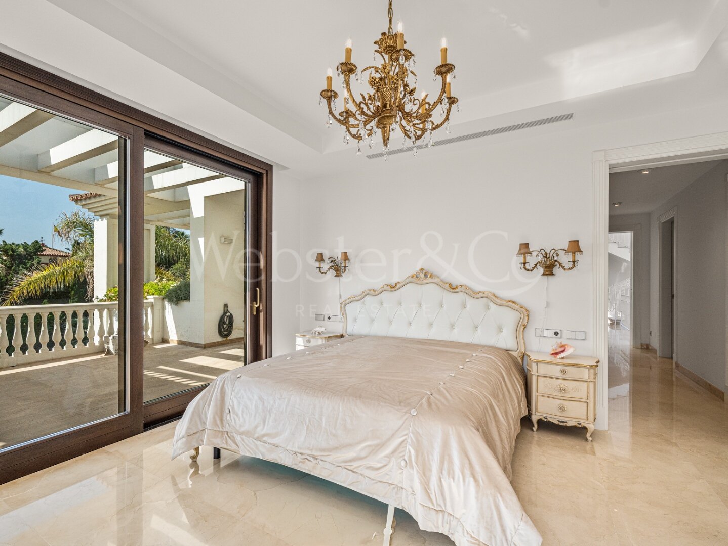 Maison Belle Mer - Timeless Beachside Home, Casasola