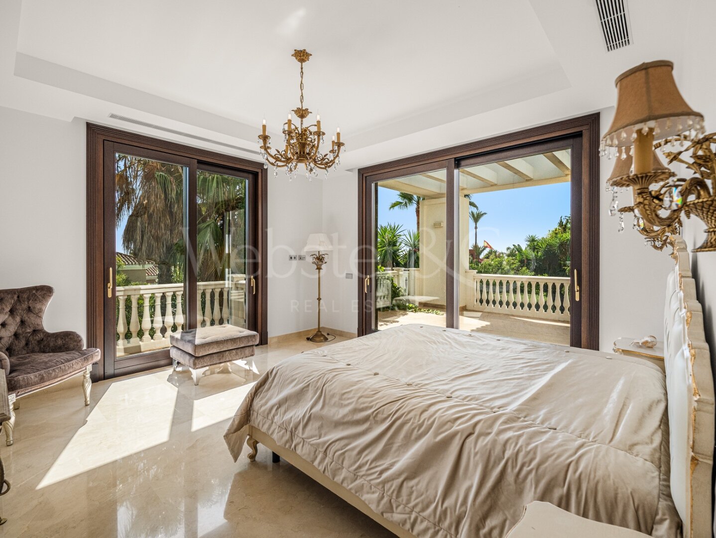 Maison Belle Mer - Timeless Beachside Home, Casasola