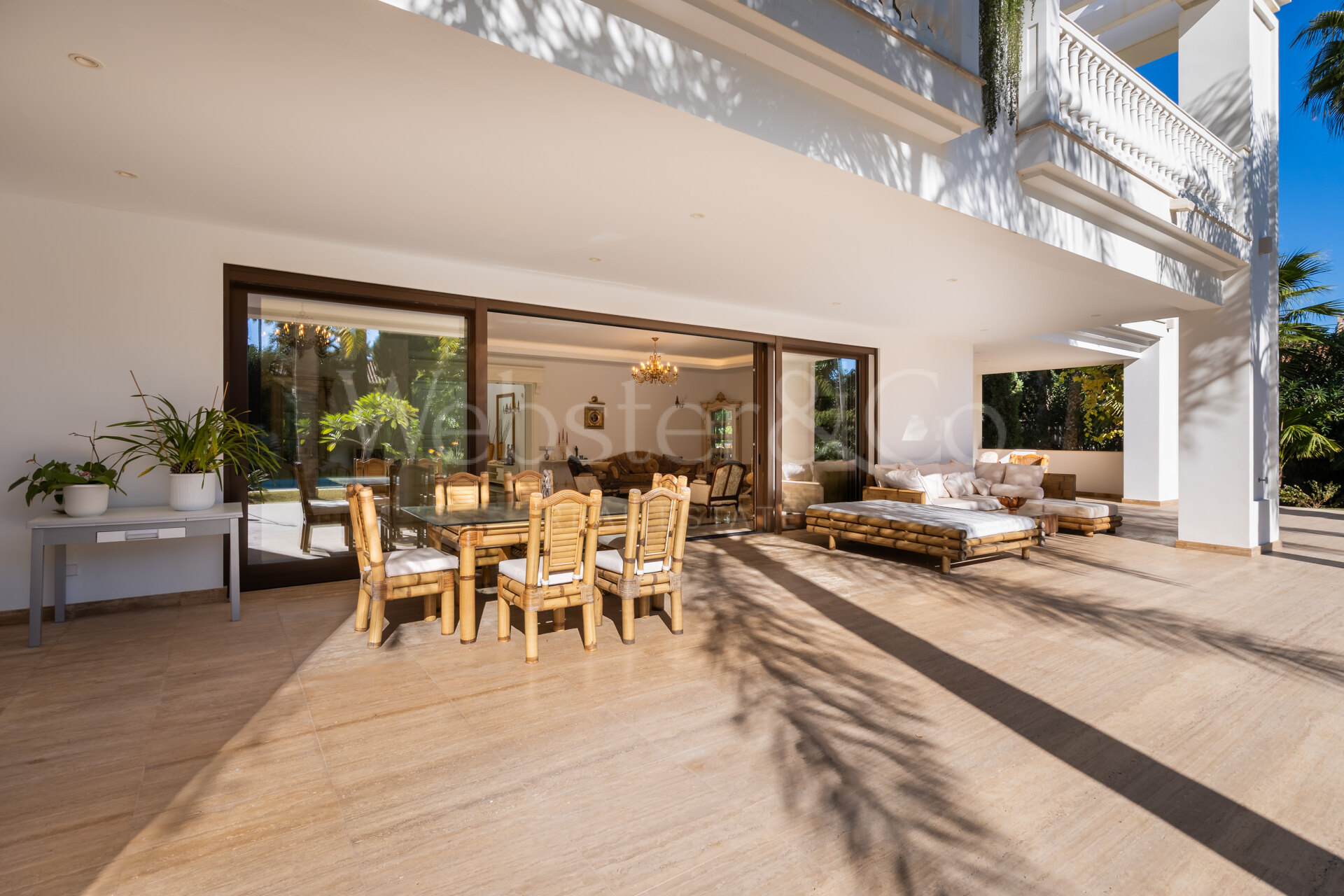 Maison Belle Mer - Timeless Beachside Home, Casasola