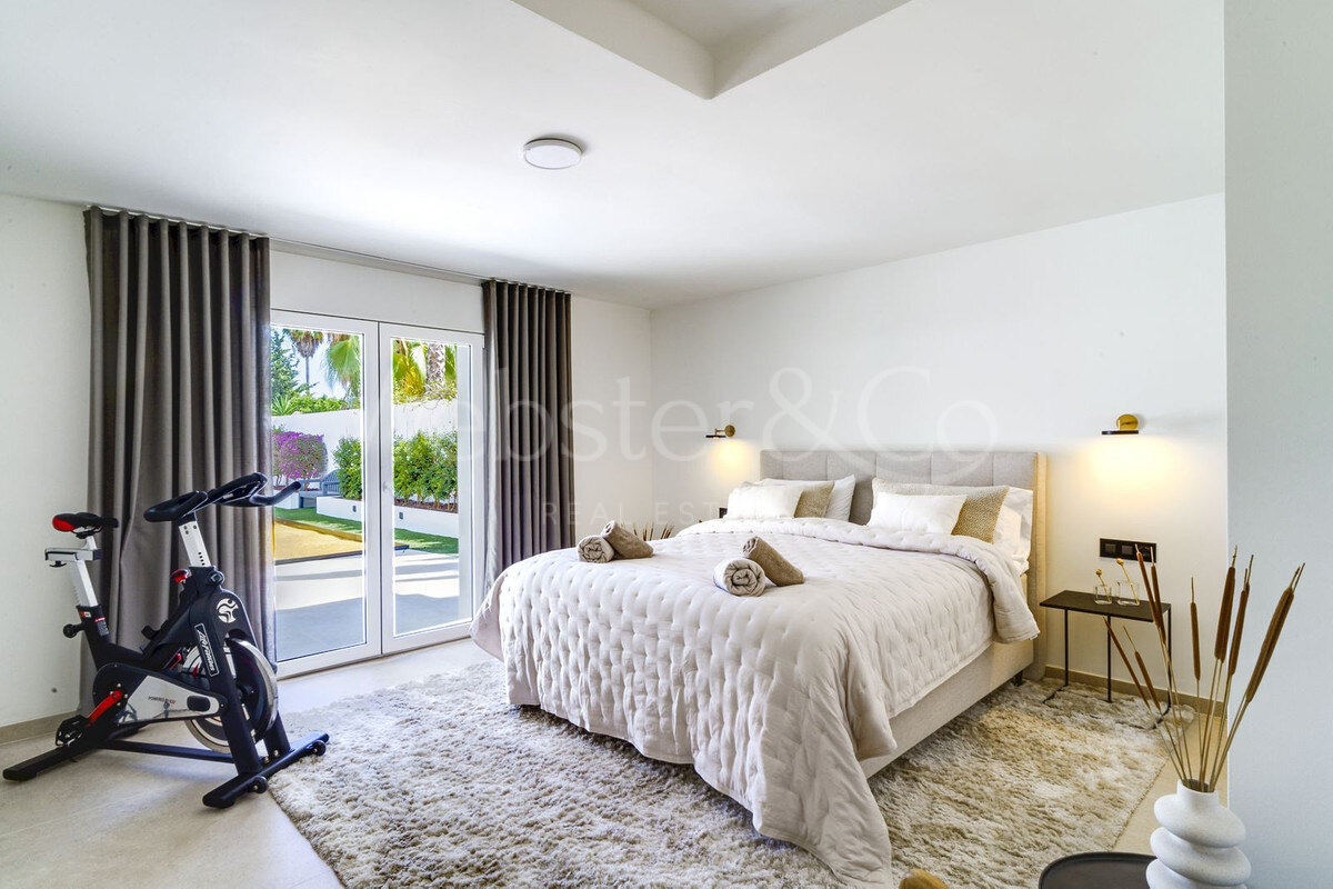 Villa Raffinato - Refined Home in Nueva Andalucia